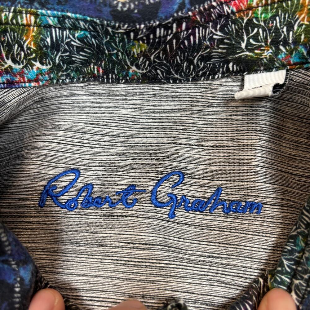 Robert Graham Abstract Pattern Flip Cuff Button U… - image 6
